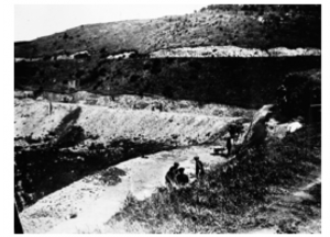 Construction of Alexandra Rd on Mt Victoria in 1930.  Wellington City Archives 00138:0:1508